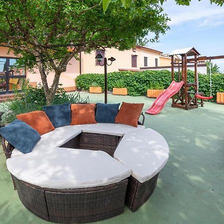 1 Bedroom Amazing Apartment In Peruški 外观 照片
