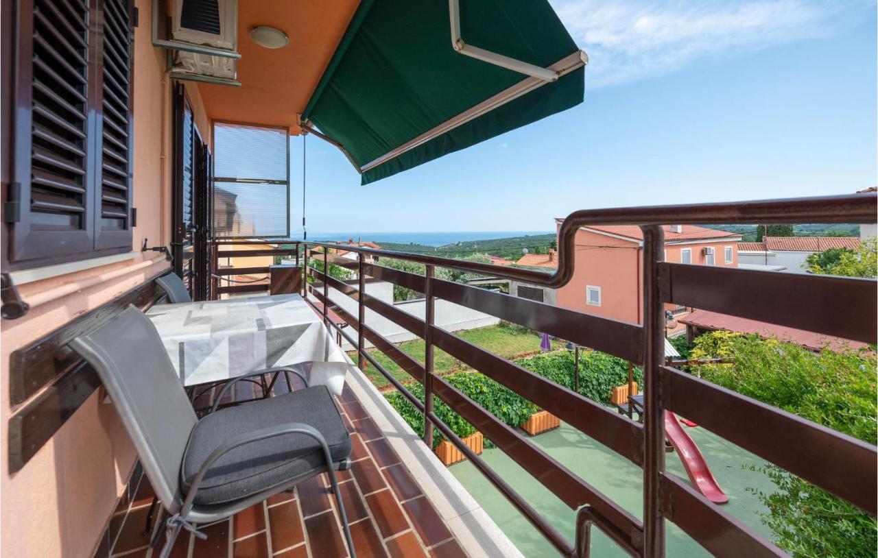 1 Bedroom Amazing Apartment In Peruški 外观 照片